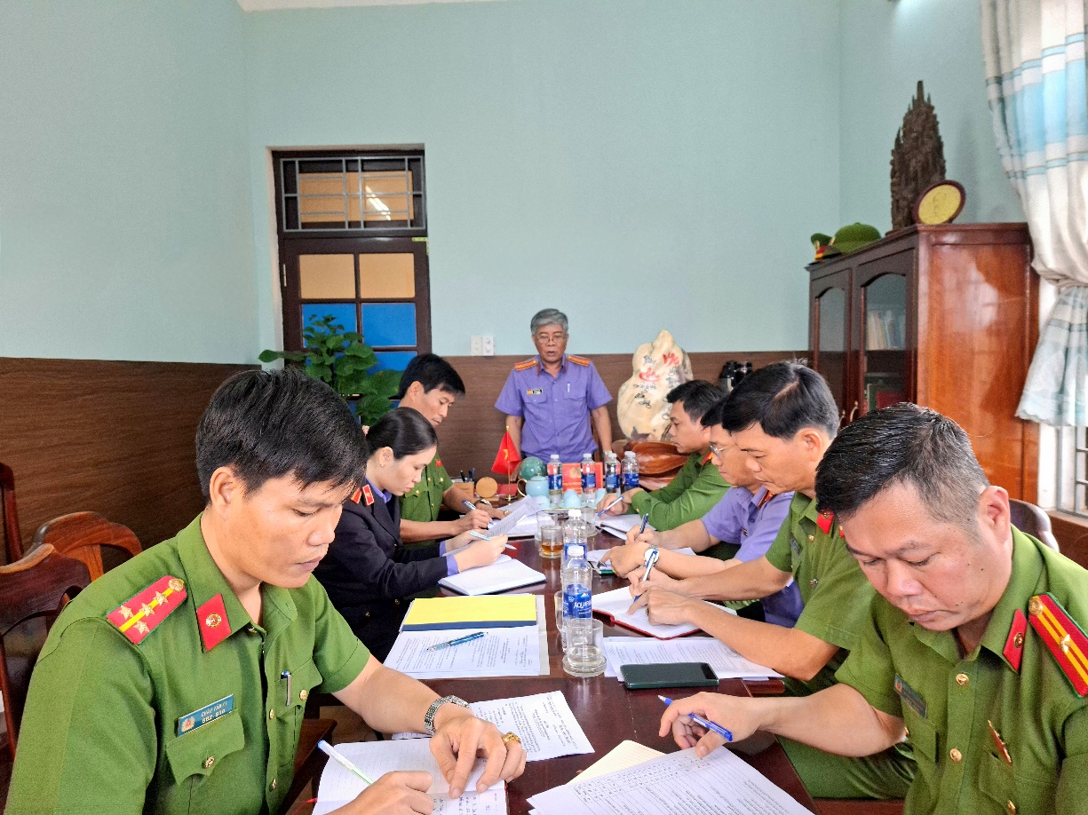 VKSND khu vực 6, TP Đà Nẵng trực tiếp kiểm sát việc tạm giữ, tạm giam, thi hành án phạt tù