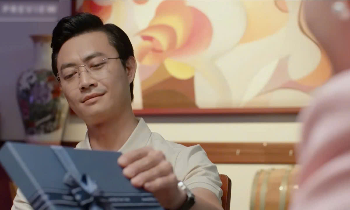 Lằn Ranh – Tập 34 Hộp quà và phép thử giữa cám dỗ – trách nhiệm