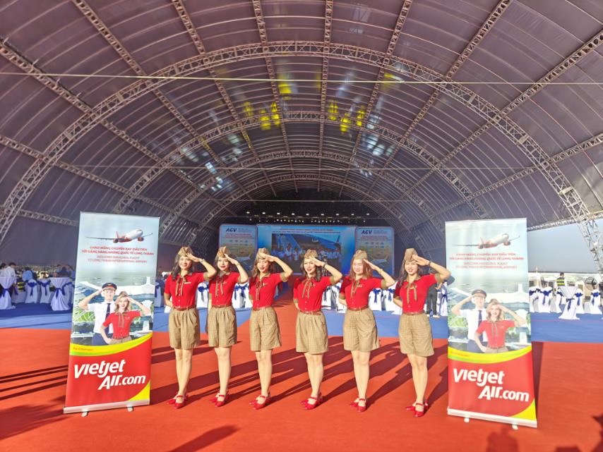 Vietjet cất nóc hangar chuẩn quốc tế, khai trương chuyến bay tới Cảng Hàng không quốc tế Long Thành