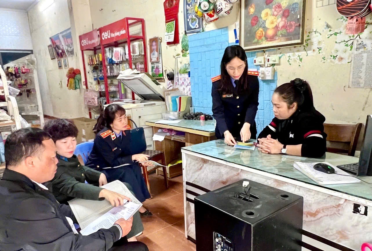 VKSND khu vực 5, tỉnh Ninh Bình Đổi mới hình thức tuyên truyền thông qua hoạt động xác minh điều kiện thi hành án