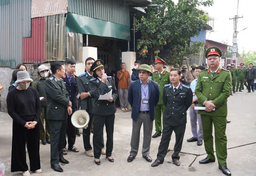 Kiểm sát chặt chẽ hai vụ cưỡng chế thi hành án dân sự về đất đai