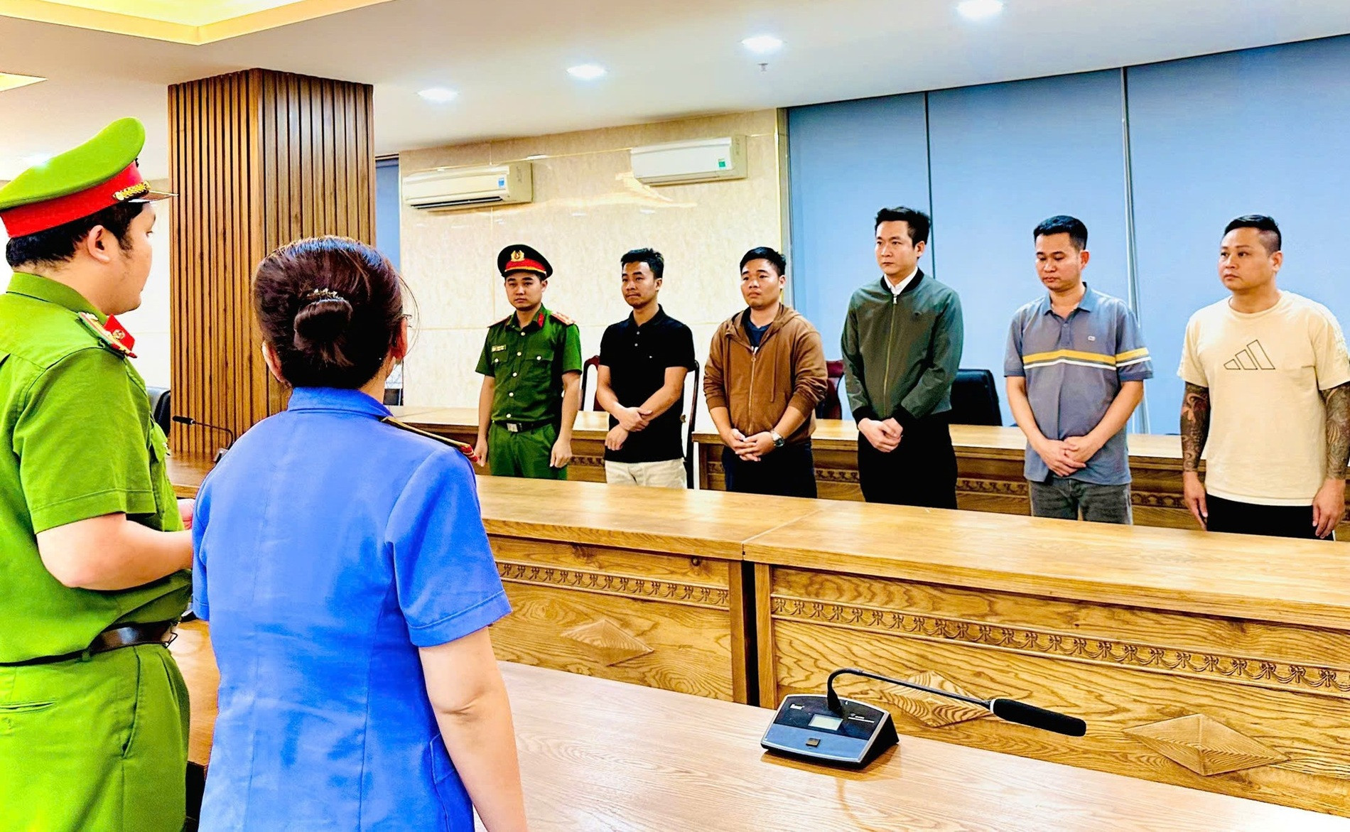 Triệt phá đường dây chạy án liên quan đến vụ rửa tiền 67 000 tỉ đồng