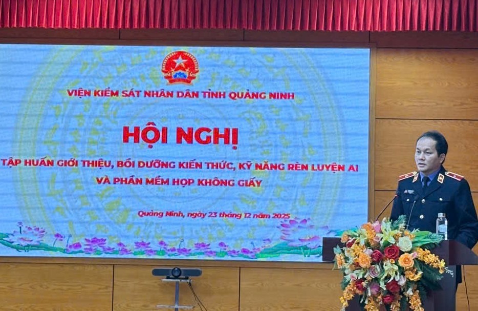 VKSND tỉnh Quảng Ninh tập huấn kỹ năng rèn luyện AI, triển khai mô hình “họp không giấy”
