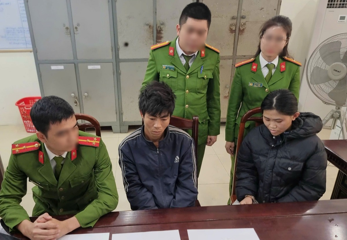 Bóc dỡ đường dây ngụy trang ma túy trong hộp mỹ phẩm