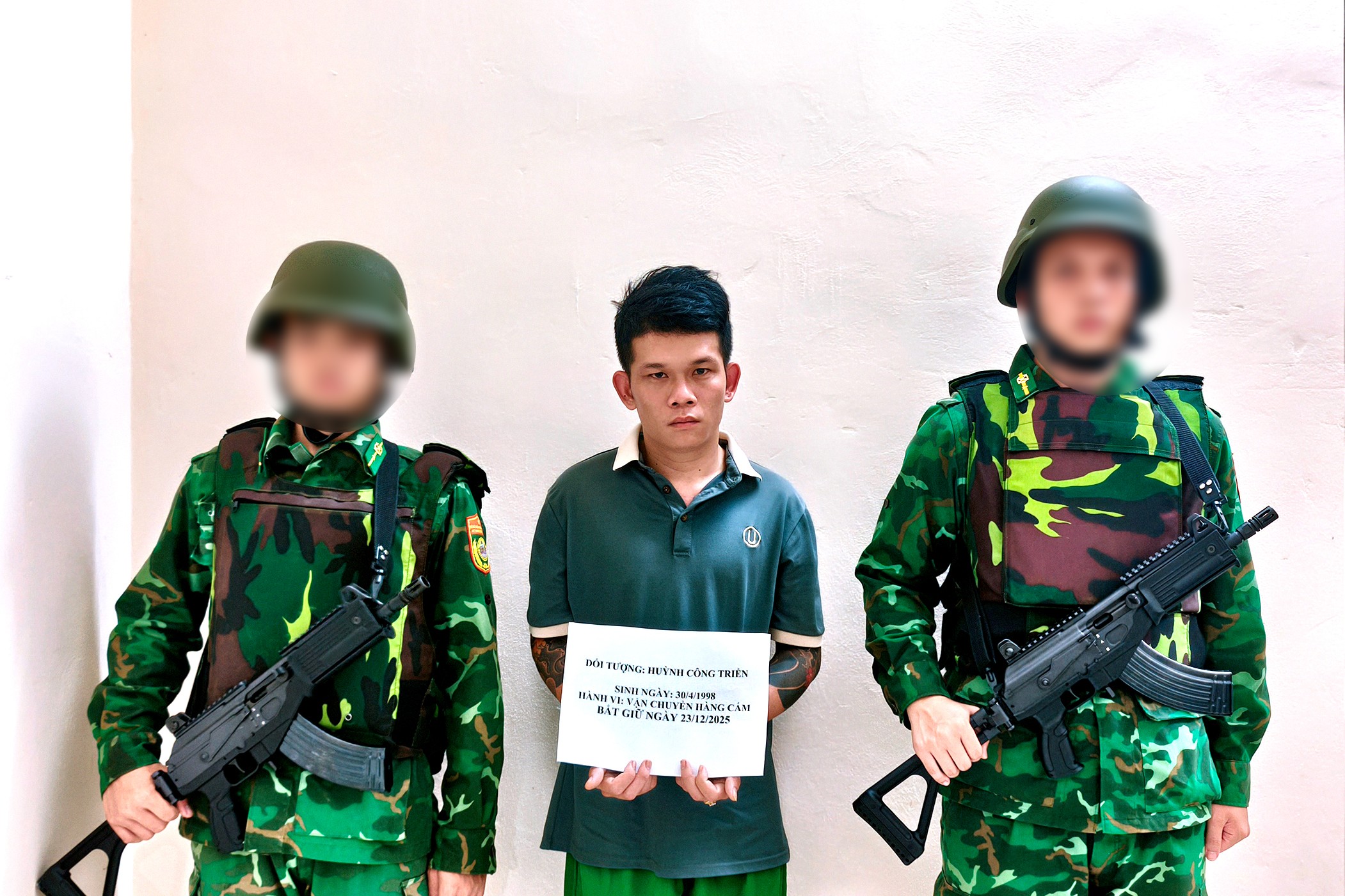 Biên phòng Tây Ninh triệt phá chuyên án, thu giữ 15 000 gói thuốc lá ngoại nhập lậu