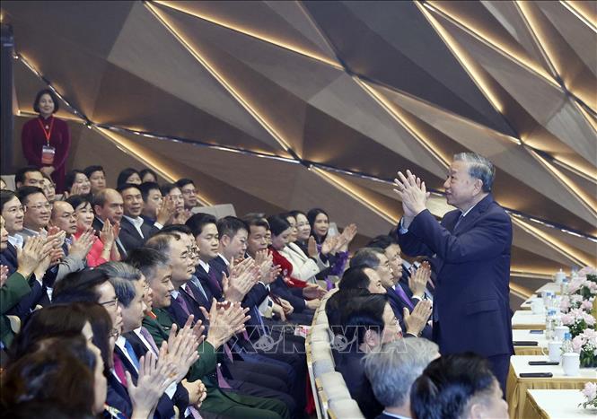 Tổng Bí thư Tô Lâm Khơi dậy mạnh mẽ ý chí quật cường, tinh thần yêu nước mãnh liệt