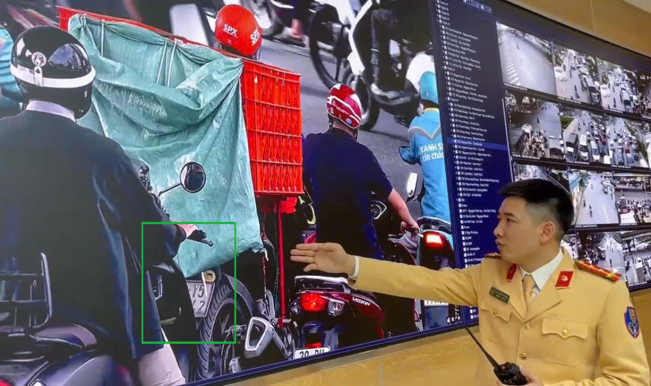 Camera AI tiếp tục phát hiện hàng loạt trường hợp che, dán biển số, dùng điện thoại khi lái xe