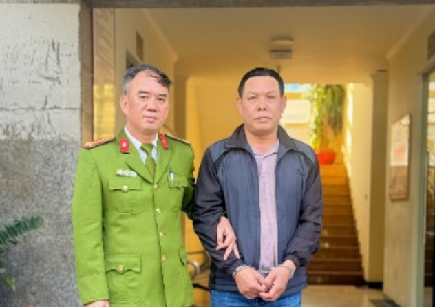 Bắt giữ đối tượng lạm dụng tín nhiệm chiếm đoạt tài sản sau 16 năm bỏ trốn