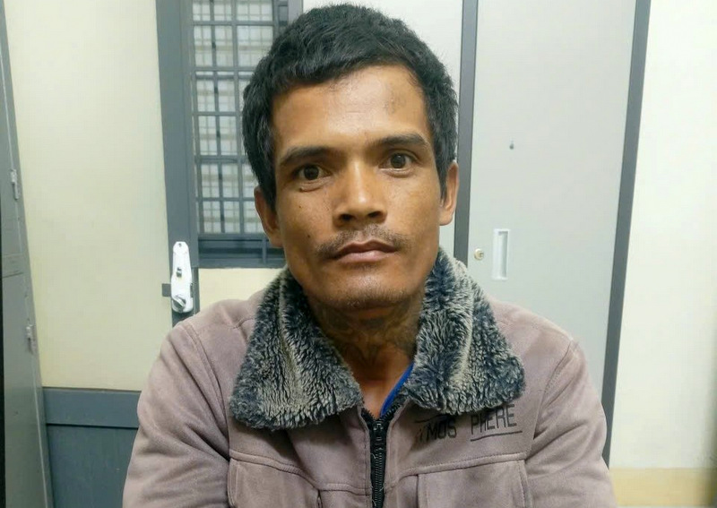 Tạm giữ hình sự đối tượng dùng súng hơi bắn người