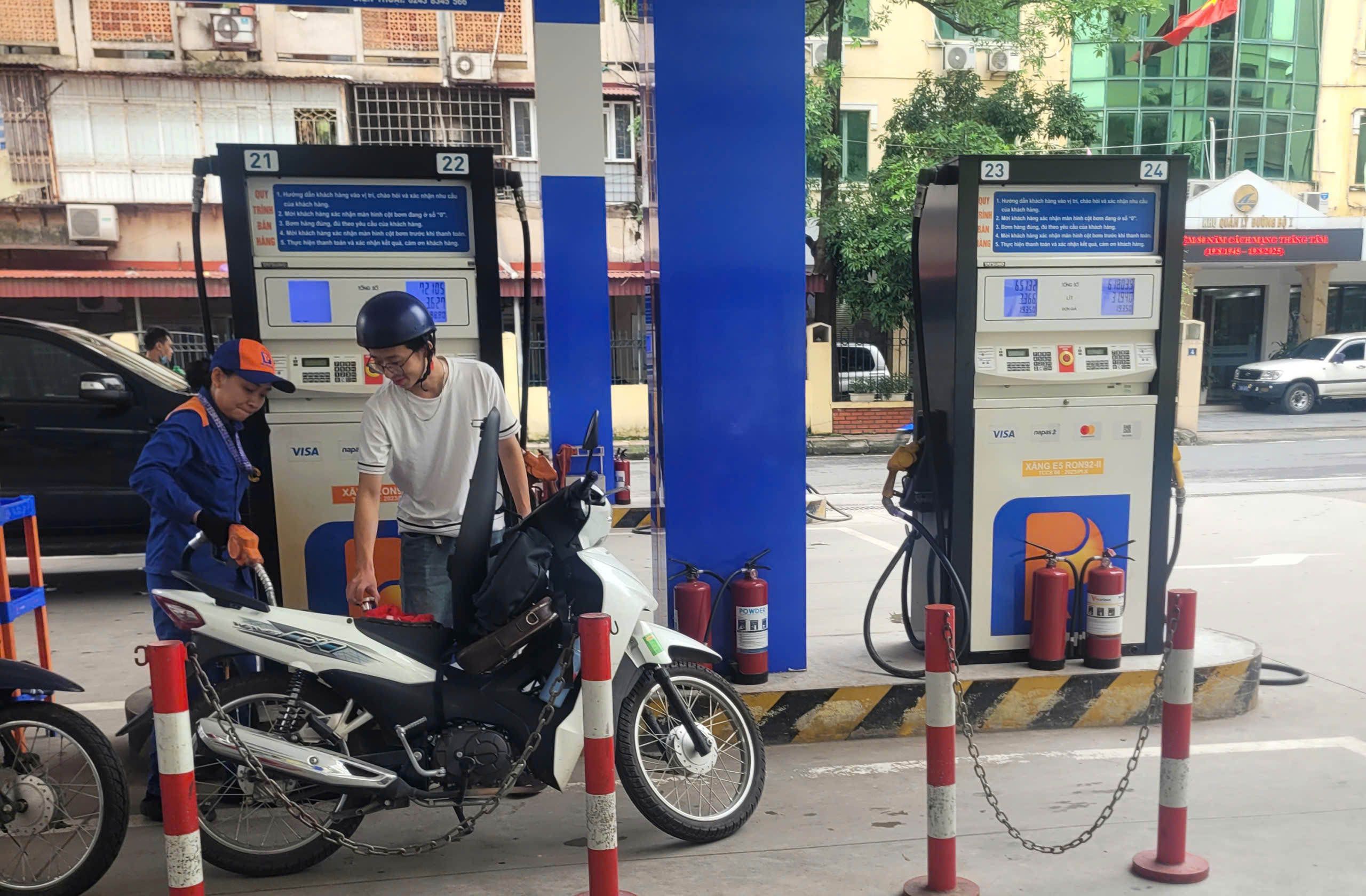 Ngày cuối cùng năm 2025 Giá xăng dầu giảm nhẹ