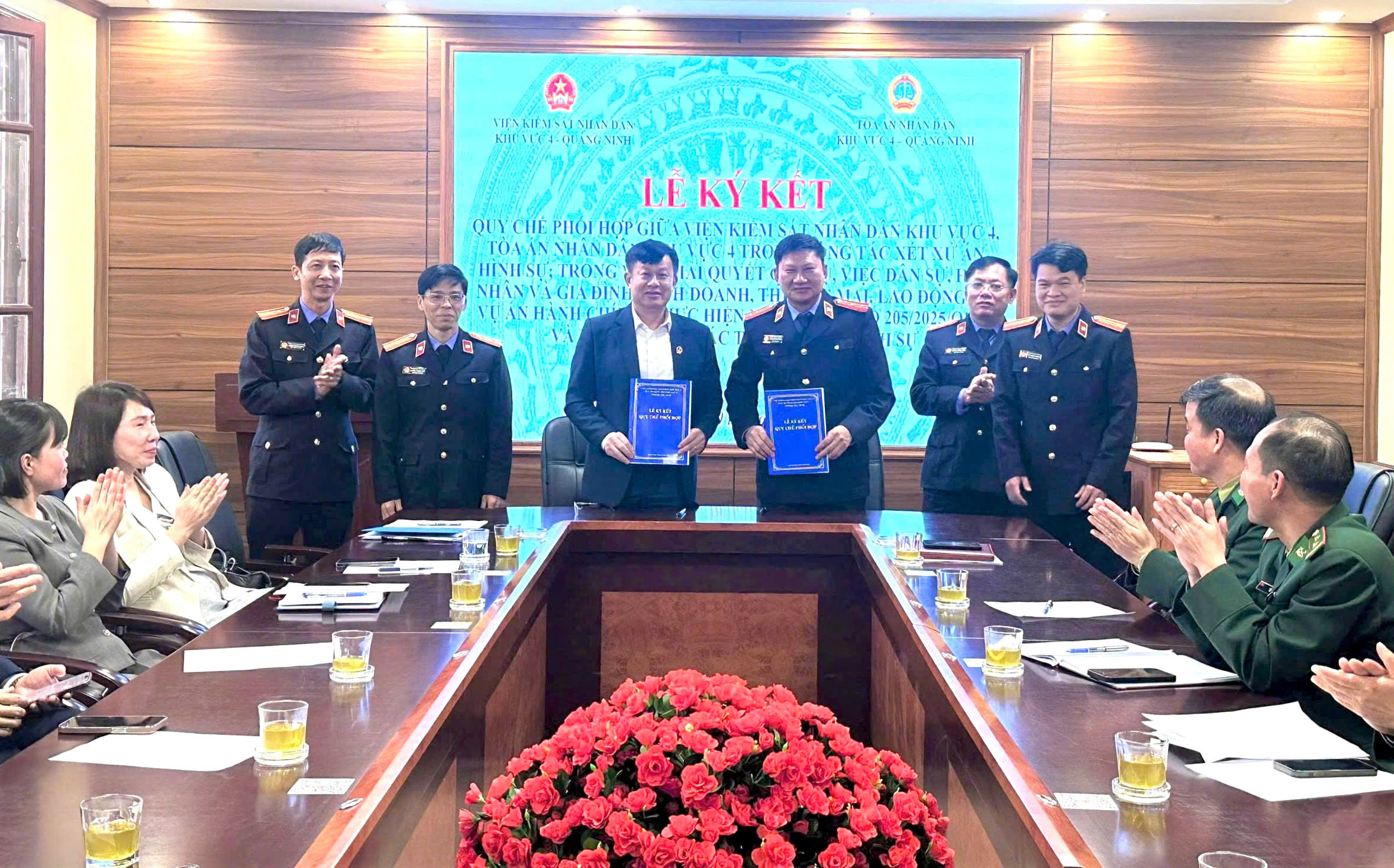 VKSND khu vực 4 - Quảng Ninh tổ chức Lễ ký kết Quy chế phối hợp liên ngành