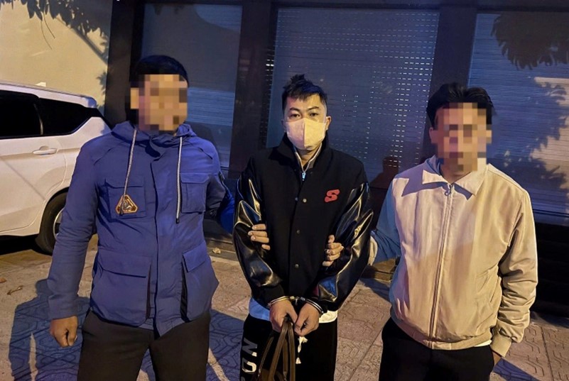 Thủ đoạn tinh vi của đối tượng cướp tiệm vàng