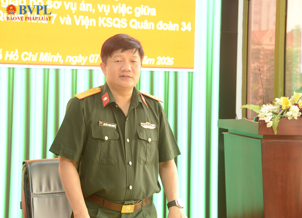 VKS Quân sự Quân khu 7 và VKS Quân sự Quân đoàn 34 bàn giao hồ sơ