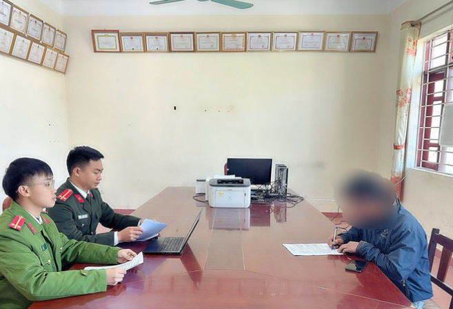 Xử lý 2 trường hợp đăng tải, chia sẻ, bình luận thông tin không phù hợp trên mạng xã hội