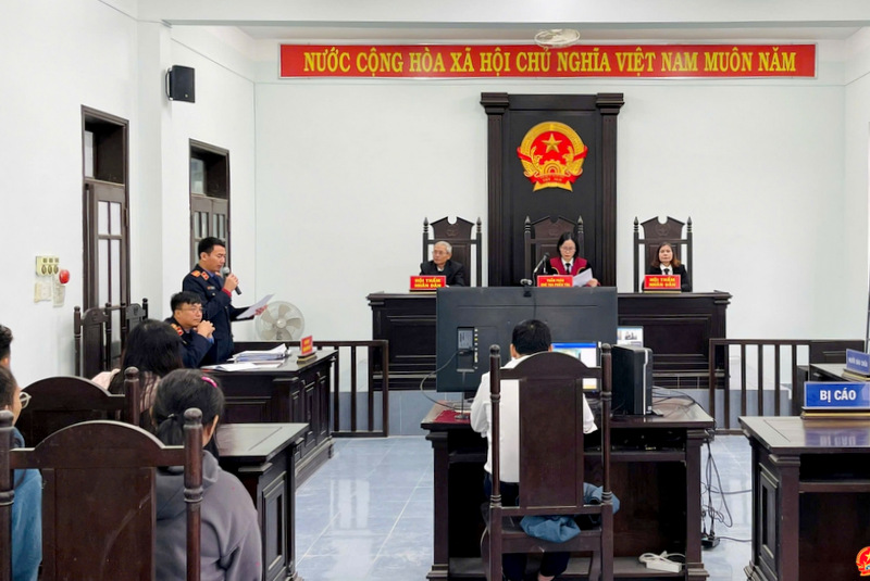 VKSND khu vực 3, TP Huế phối hợp xét xử trực tuyến 2 vụ án hình sự