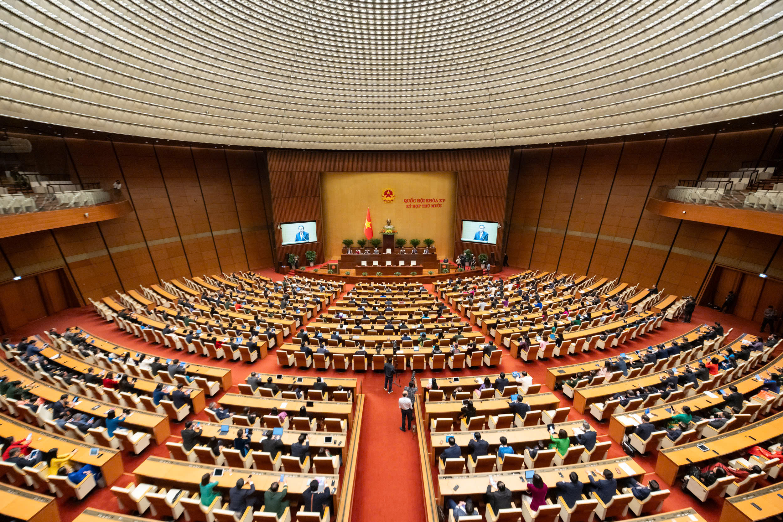 Chủ tịch Quốc hội ký chứng thực Nghị quyết của Quốc hội về Quy hoạch tổng thể quốc gia thời kỳ 2021 - 2030