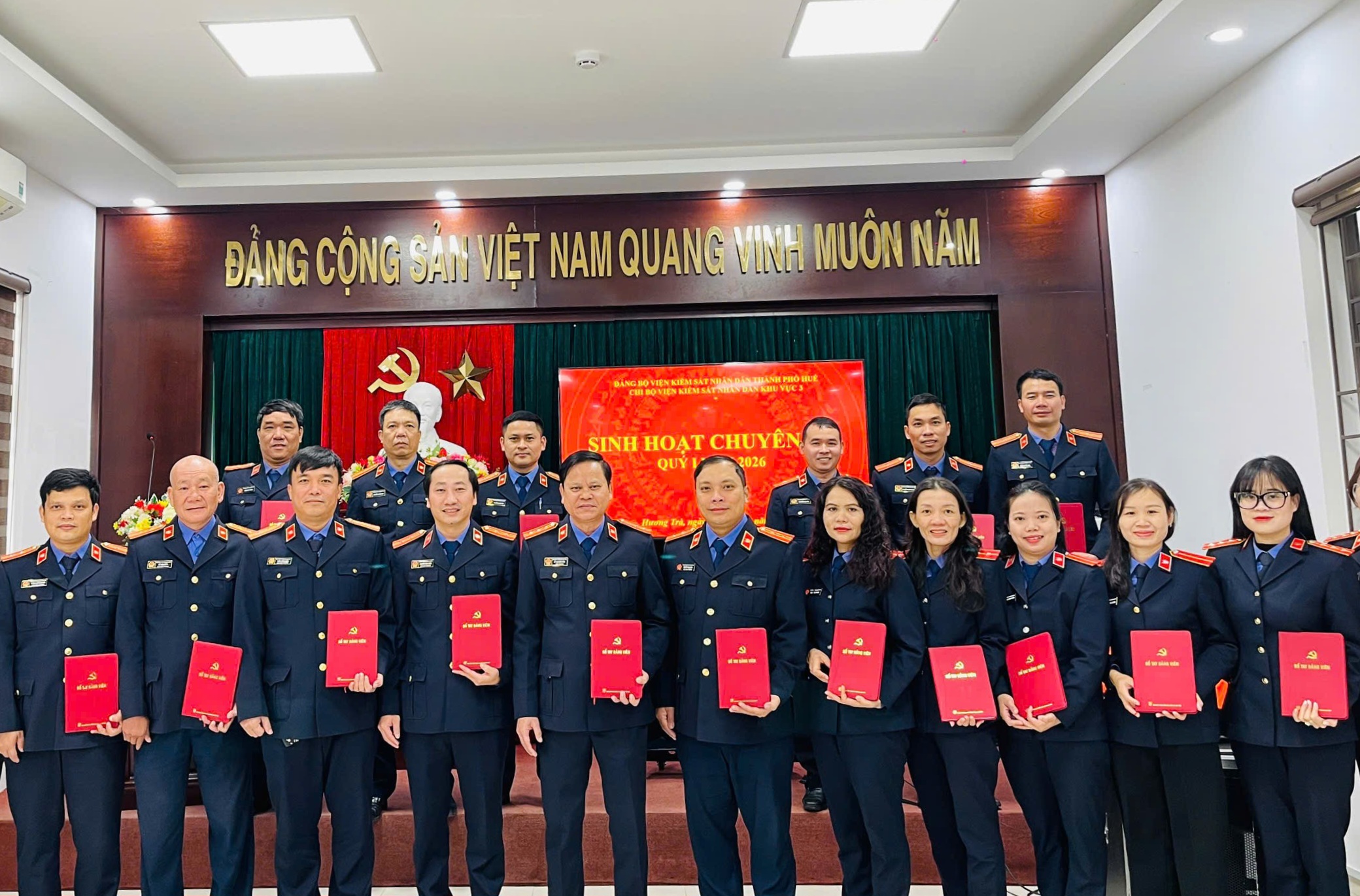 Chi bộ VKSND khu vực 3, TP Huế sinh hoạt chuyên đề