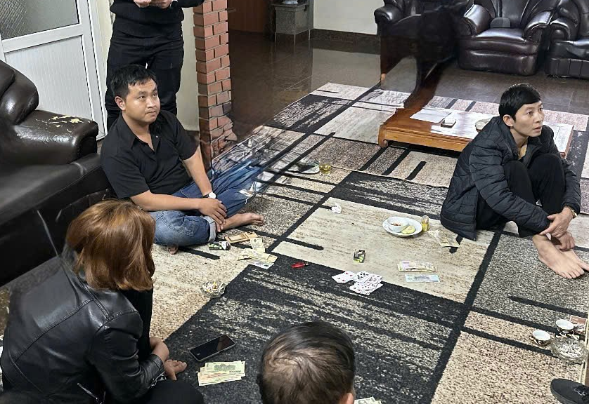 Triệt xóa tụ điểm đánh “lốc” ăn tiền, tạm giữ 6 đối tượng