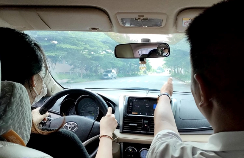 Hàng loạt giáo viên dạy lái xe trượt sát hạch cấp giấy chứng nhận giáo viên dạy thực hành lái xe