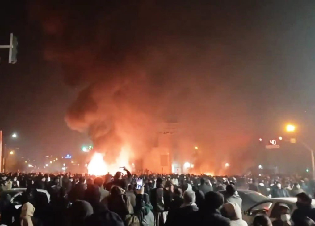 Iran cam kết lắng nghe và đối thoại với người biểu tình