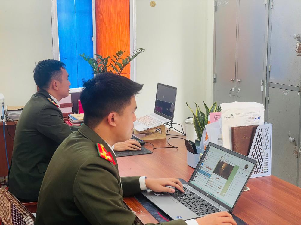 Bắt giữ đối tượng truyền bá nội dung khiêu dâm, đồi trụy