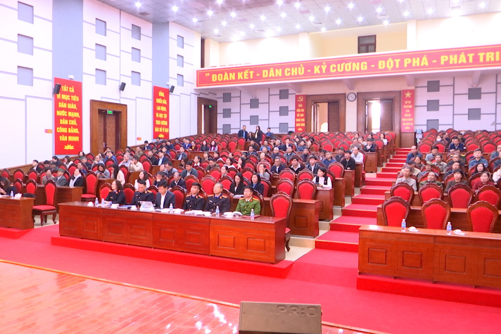 VKSND khu vực 7, TP Hà Nội tuyên truyền Nghị quyết 205 Tăng cường bảo vệ lợi ích công và người yếu thế