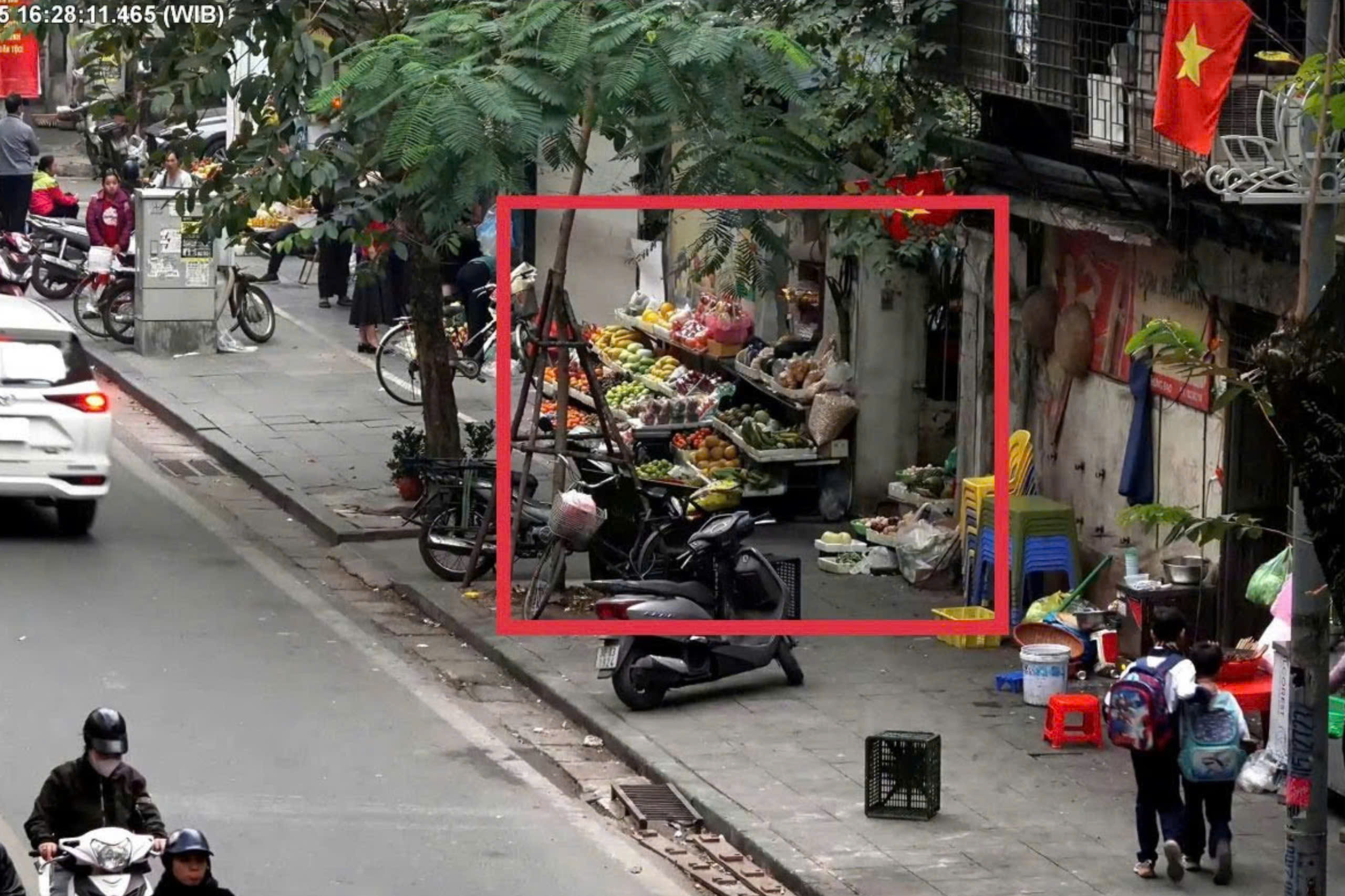 Hà Nội “phạt nguội” vi phạm trật tự đô thị, vệ sinh môi trường bằng camera AI