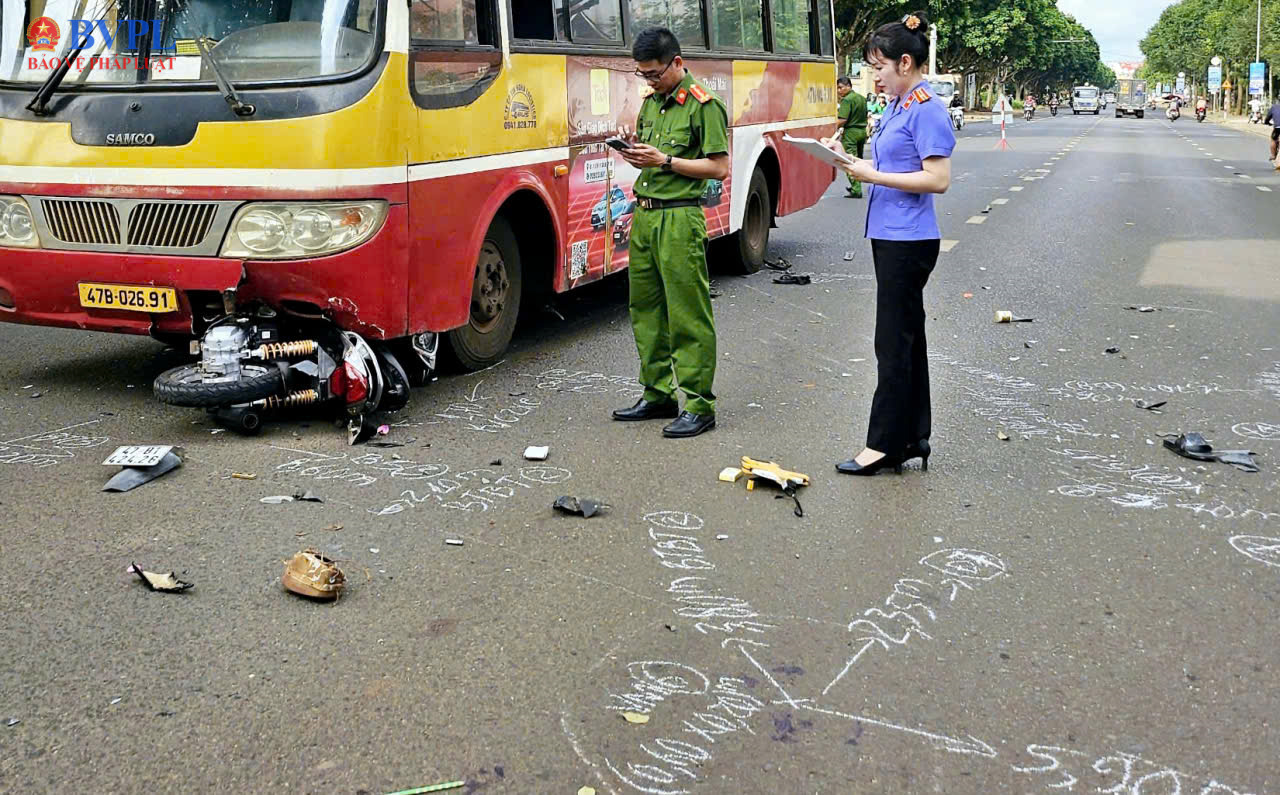 Khởi tố tài xế xe ô tô gây tai nạn khiến 3 người bị thương nặng