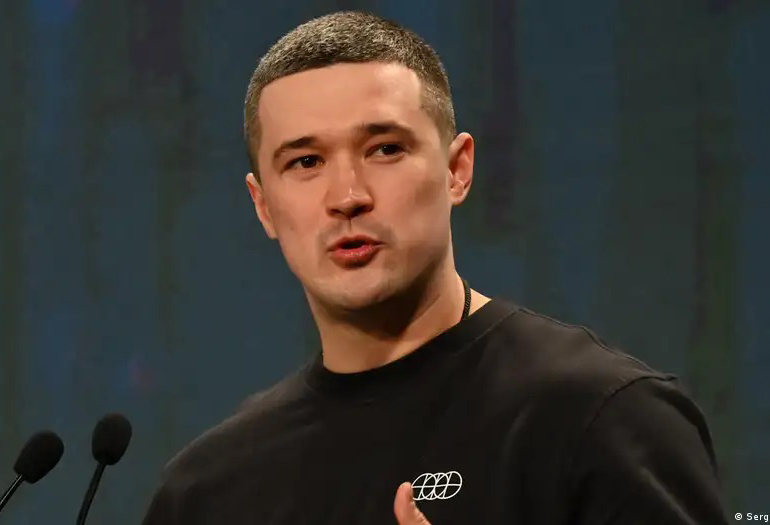 Vì sao ông Zelensky chọn cựu doanh nhân công nghệ 34 tuổi làm tân Bộ trưởng Quốc phòng