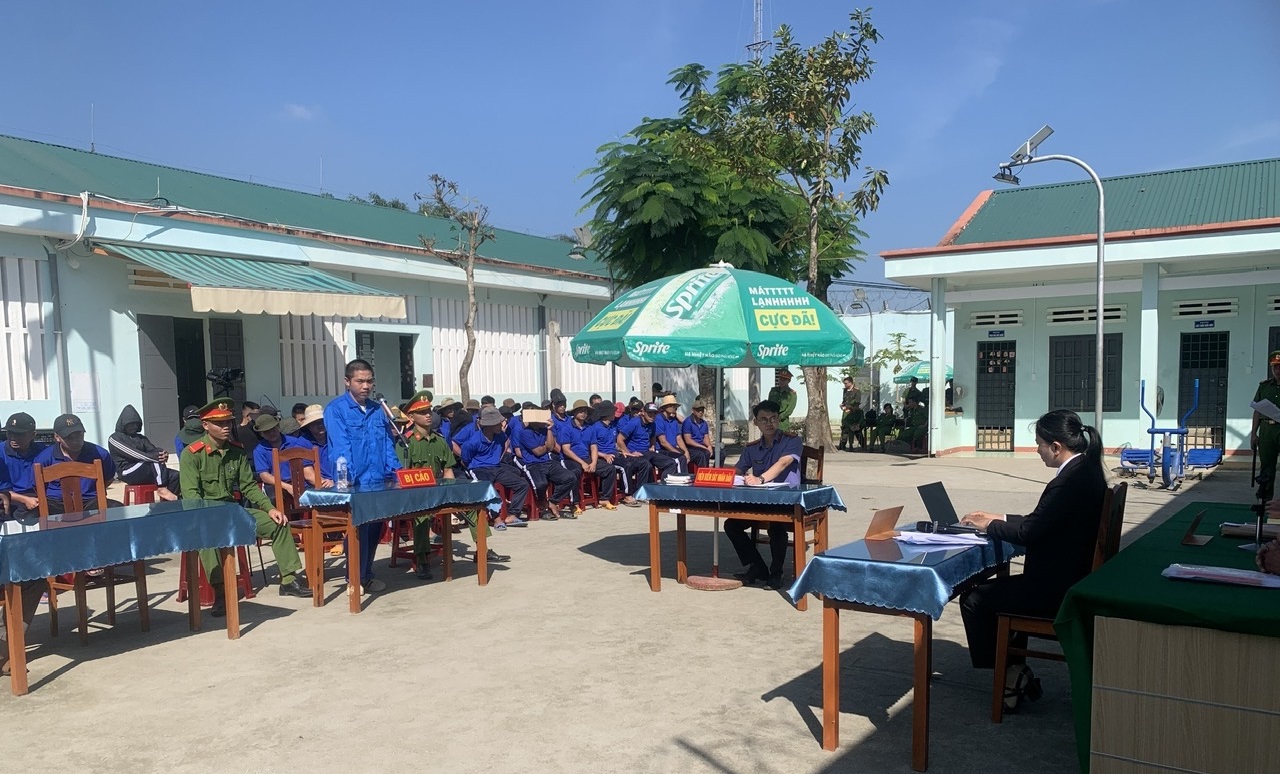 VKSND khu vực 2, tỉnh Quảng Ngãi kiểm sát xét xử lưu động vụ án về ma túy