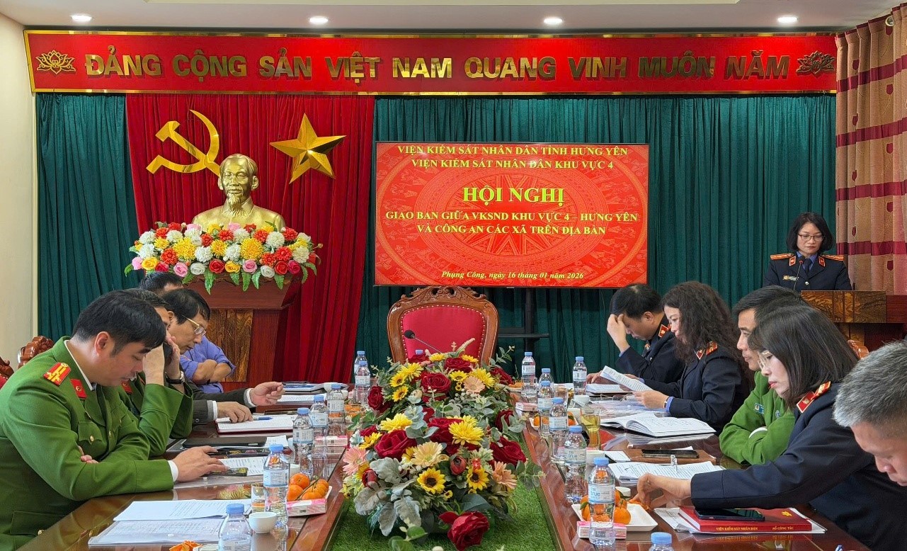VKSND khu vực 4, tỉnh Hưng Yên giao ban với 7 Công an cấp xã trên địa bàn