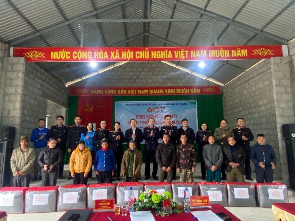 Đảng ủy VKSND tỉnh Lạng Sơn phối hợp tổ chức chương trình “Xuân tình nguyện năm 2026”