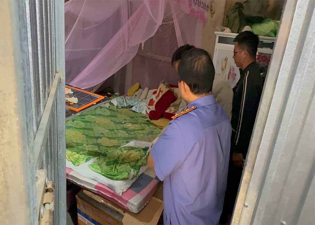 Kiểm sát khám nghiệm hiện trường vụ việc có dấu hiệu Hiếp dâm người dưới 16 tuổi