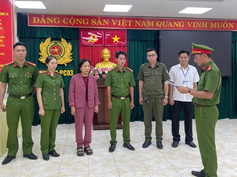 Phê chuẩn khởi tố nữ Kế toán trưởng “tham ô tài sản” 3,3 tỉ đồng