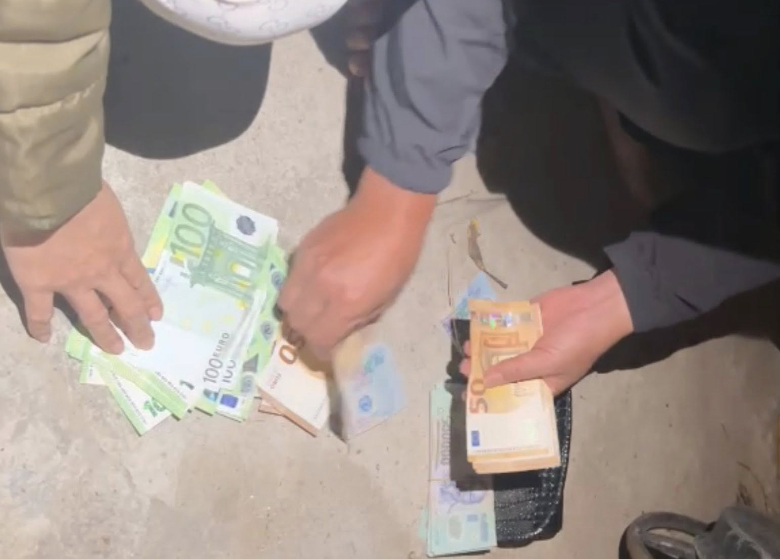 Nhanh chóng làm rõ vụ du khách nước ngoài mất trộm 180 triệu đồng tại khách sạn