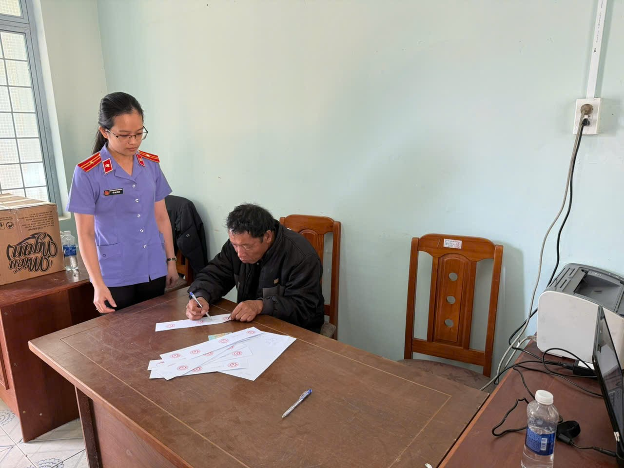 Bắt quả tang vụ vận chuyển 30 kg pháo lậu để lấy 400 ngàn tiền công