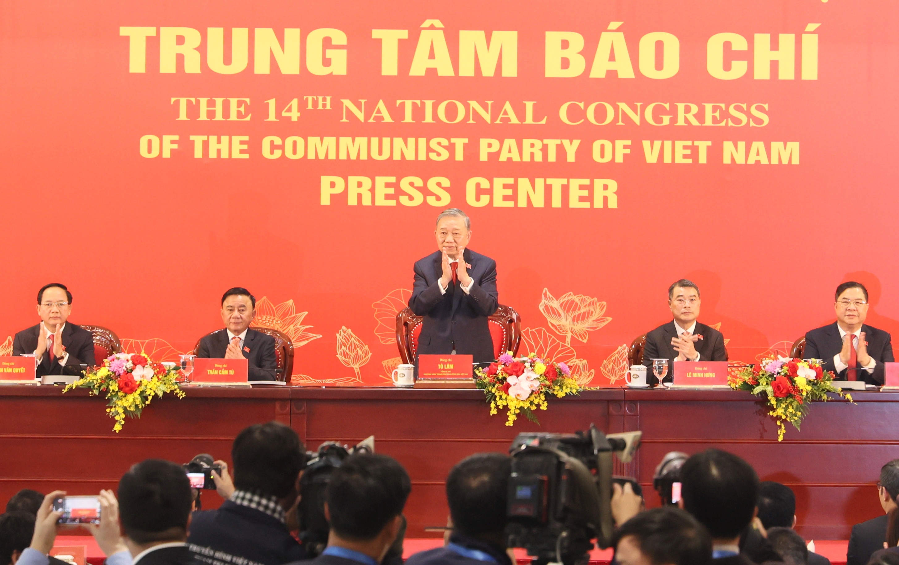 Tổng Bí thư Tô Lâm chủ trì họp báo quốc tế công bố kết quả Đại hội XIV của Đảng