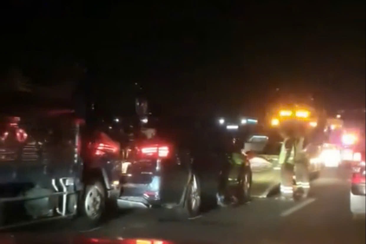 Va chạm liên hoàn 6 ôtô trên cao tốc TP HCM – Trung Lương, giao thông ùn ứ kéo dài