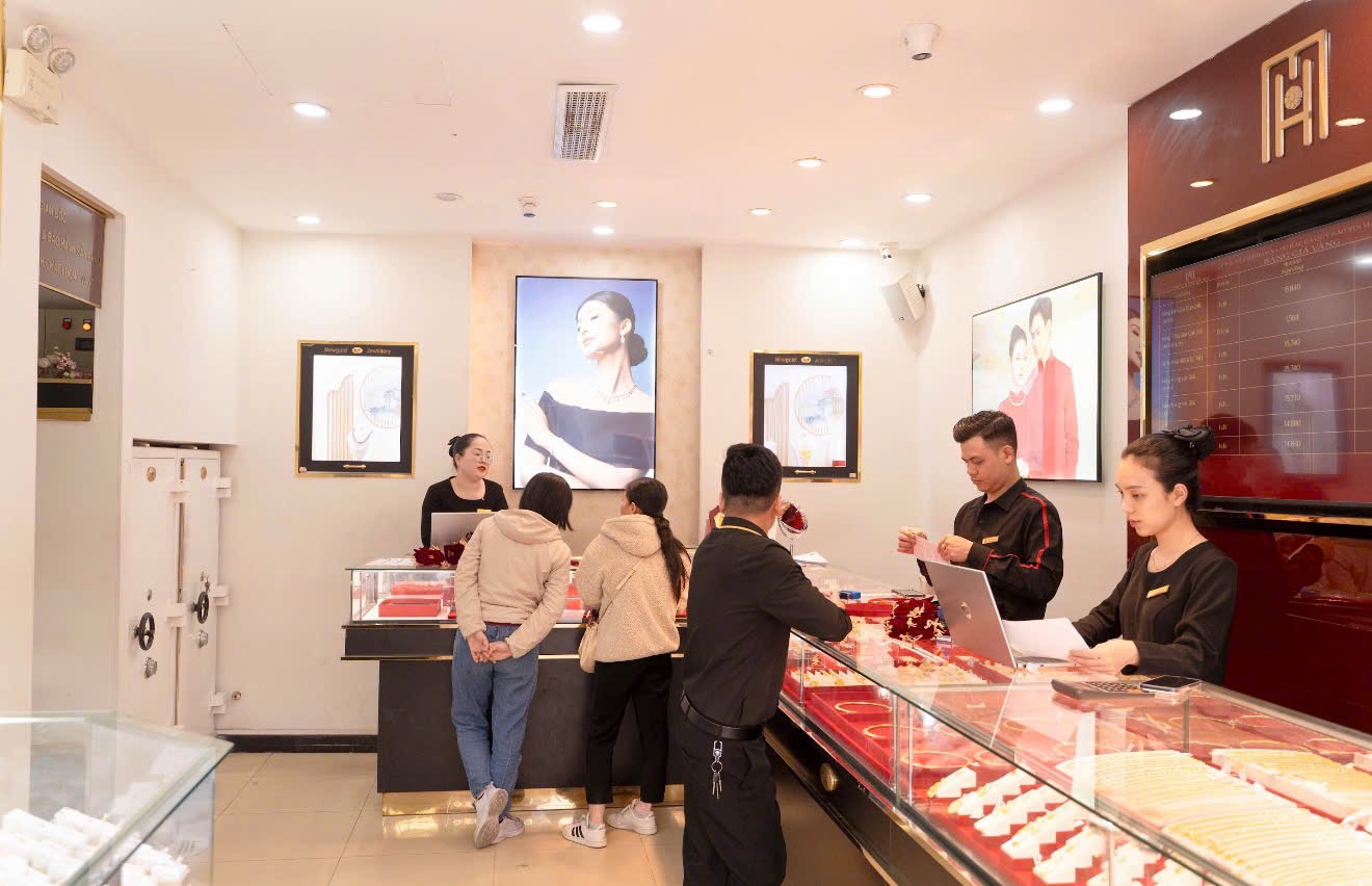 Nghịch lý đi buôn vàng Lãi trên giấy nhưng tiệm vàng lớn kiên quyết lắc đầu không mua