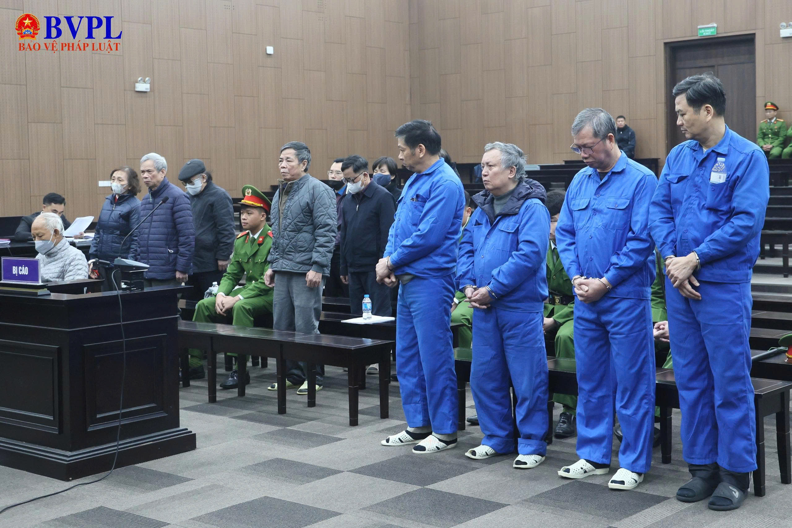 Hình ảnh xét xử dàn cựu lãnh đạo Tổng Công ty Xi măng Việt Nam