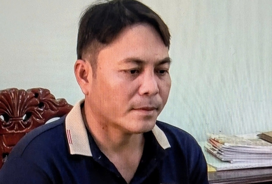 Khởi tố, bắt tạm giam đối tượng dùng dao đâm 2 người phụ nữ