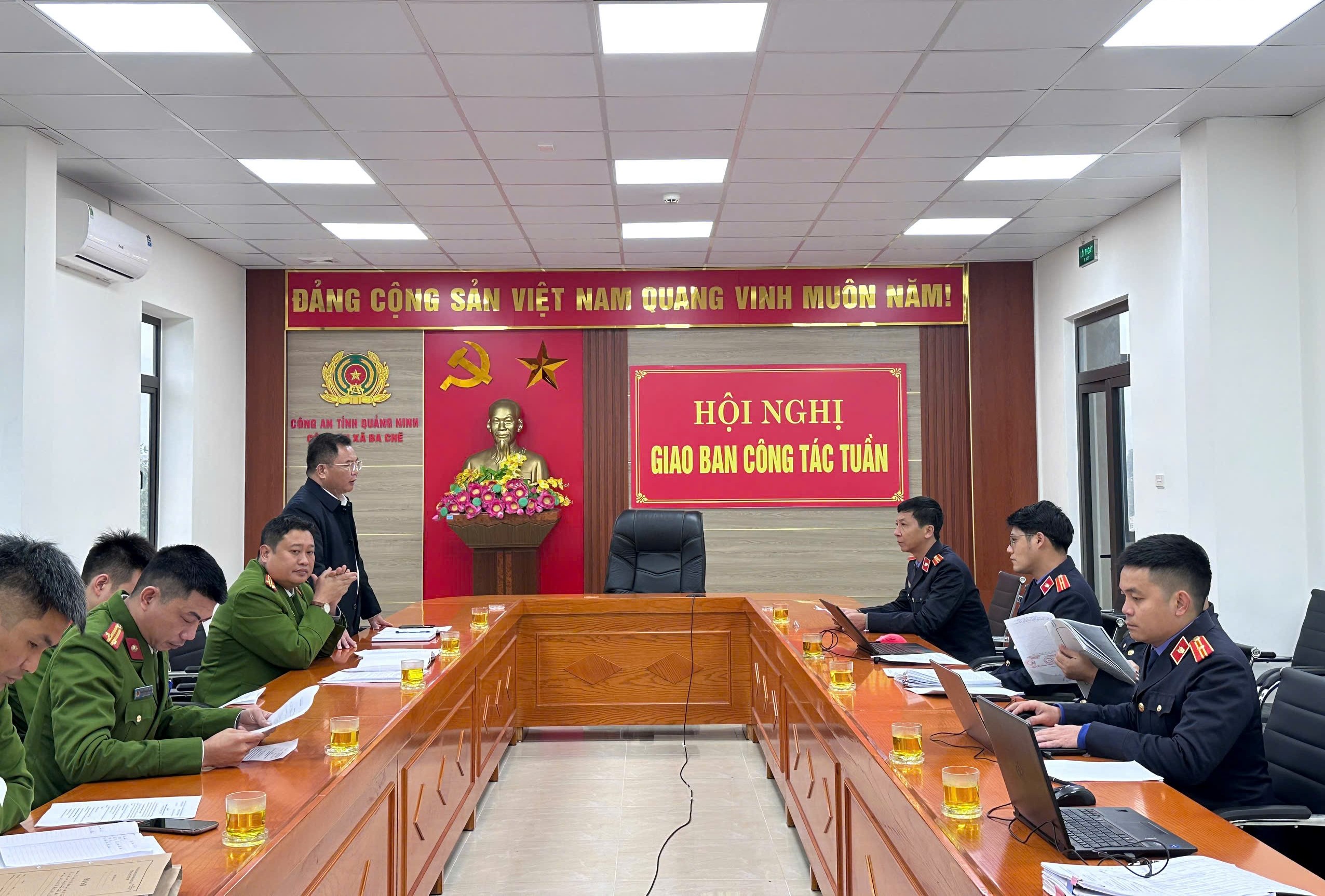 VKSND khu vực 4 – Quảng Ninh trực tiếp kiểm sát thi hành án hình sự và tiếp nhận tin báo tội phạm