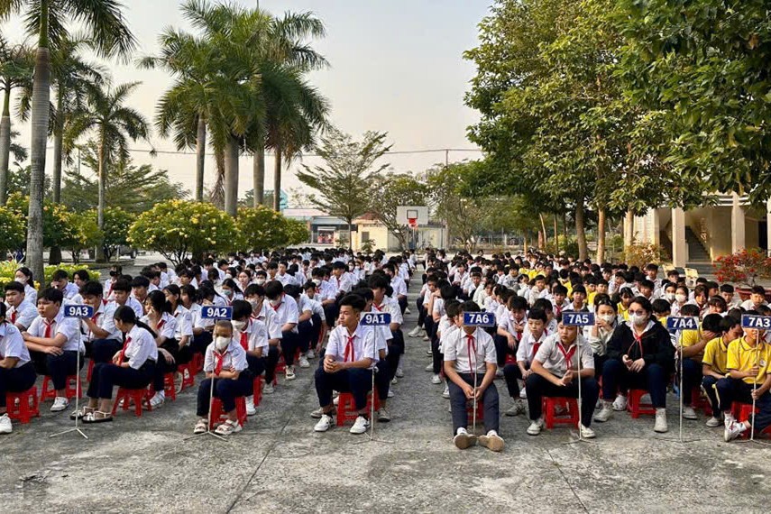 Tuyên truyền phòng, chống bạo lực học đường và vi phạm về pháo trong trường học