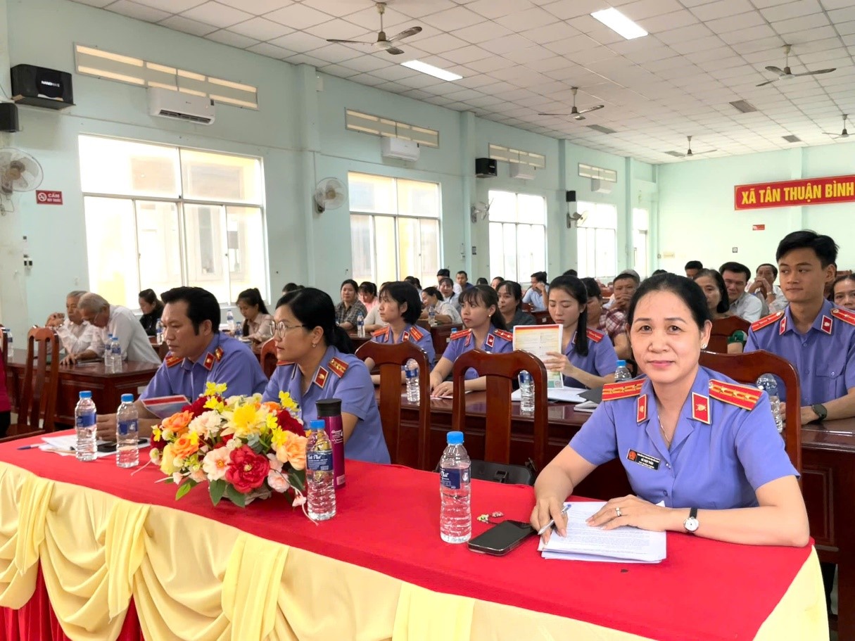 VKSND Khu vực 1, tỉnh Đồng Tháp phối hợp tuyên truyền, phổ biến pháp luật