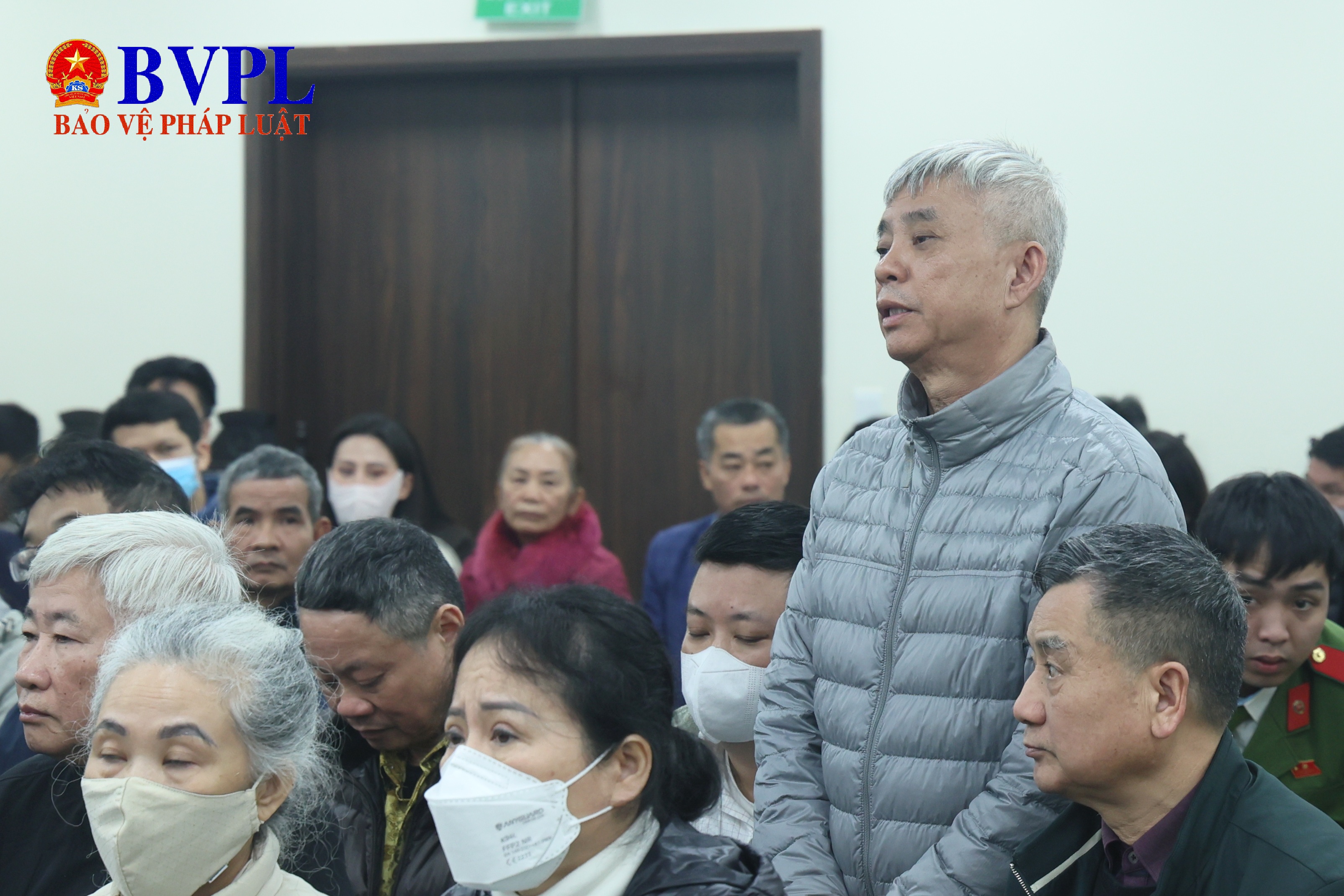 Chi gần 71 tỉ đồng hối lộ lãnh đạo nhiều bệnh viện để “đỡ bị gây khó dễ”