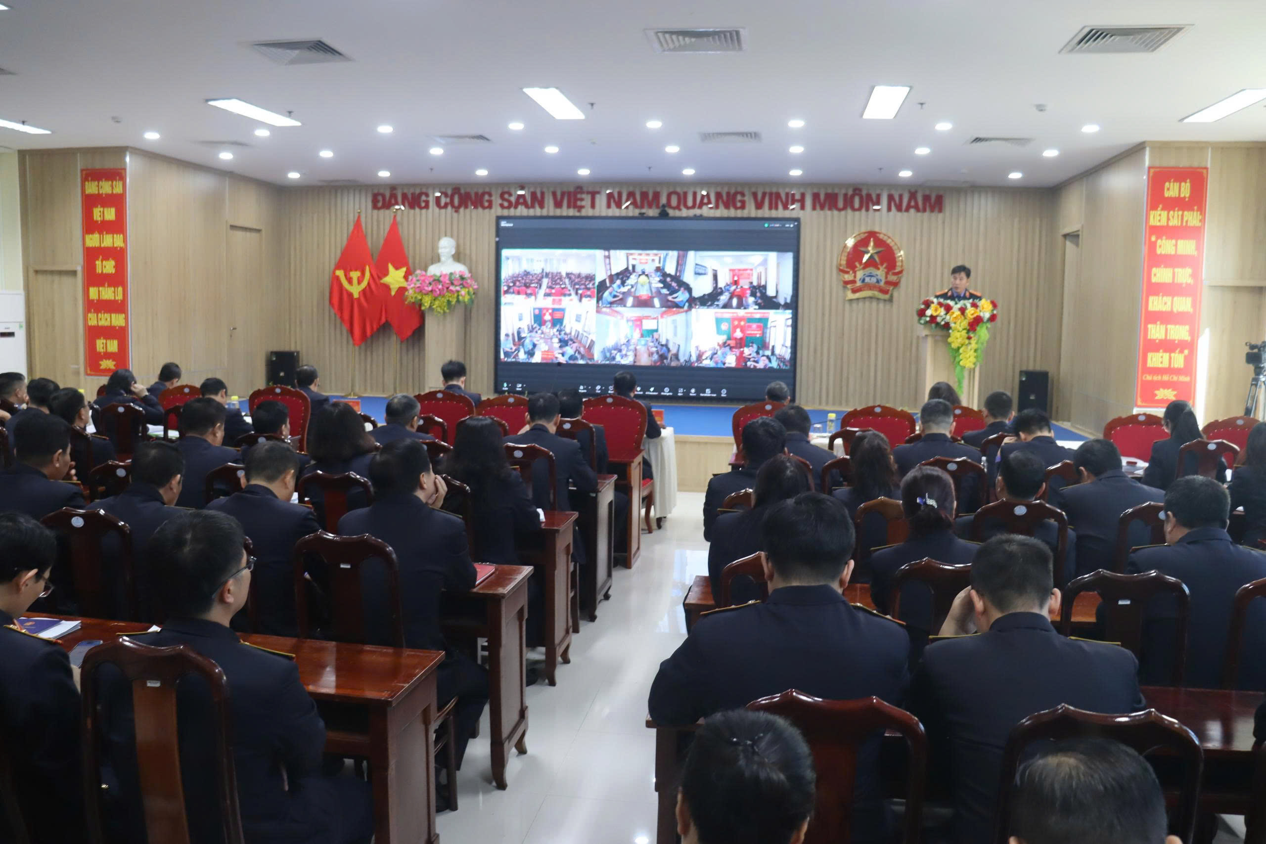 VKSND tỉnh Đắk Lắk triển khai Chỉ thị về tăng cường lãnh đạo của Đảng đối với việc khởi kiện vụ án dân sự công ích