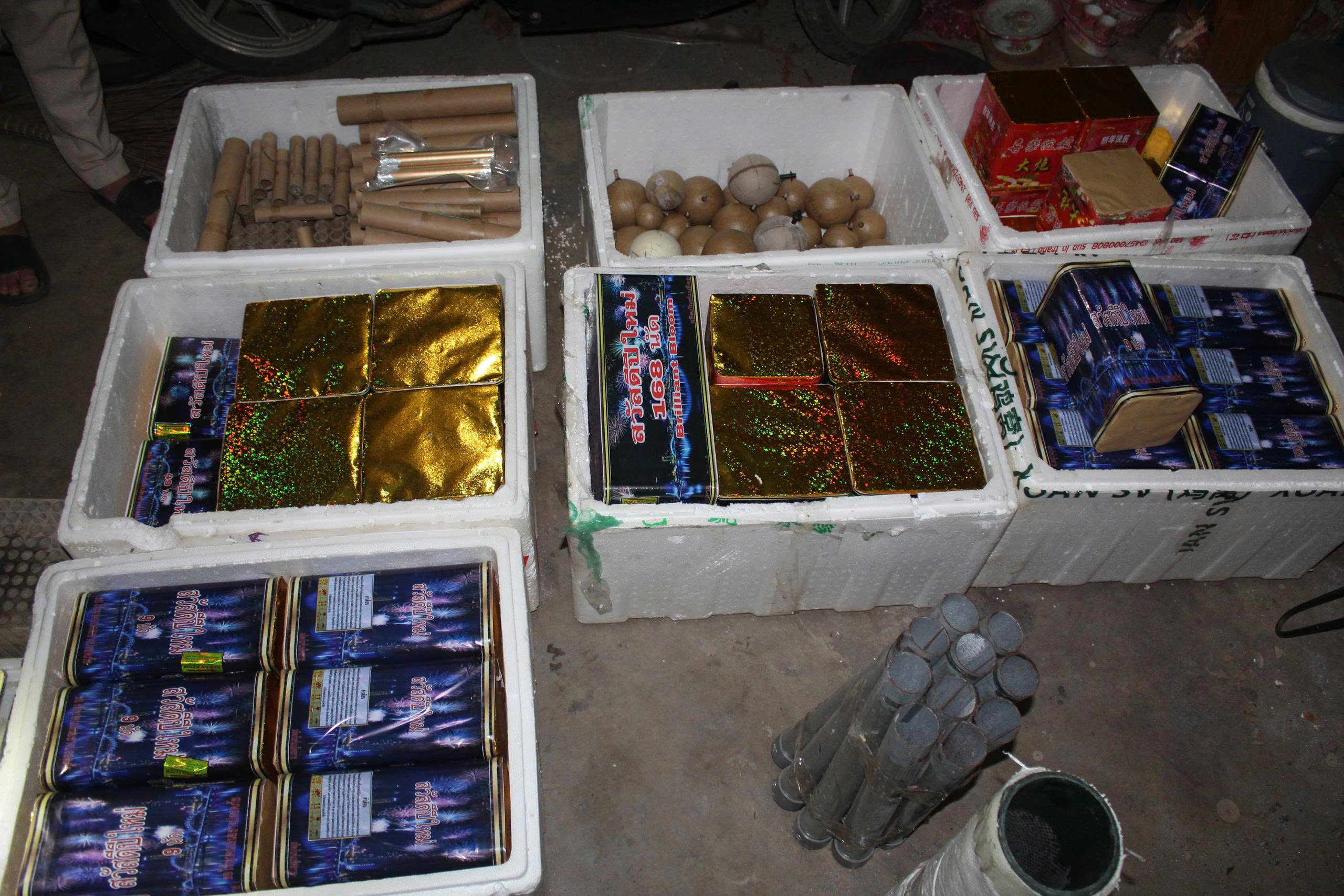 Phê chuẩn khởi tố bị can sản xuất 178,98kg pháo nổ