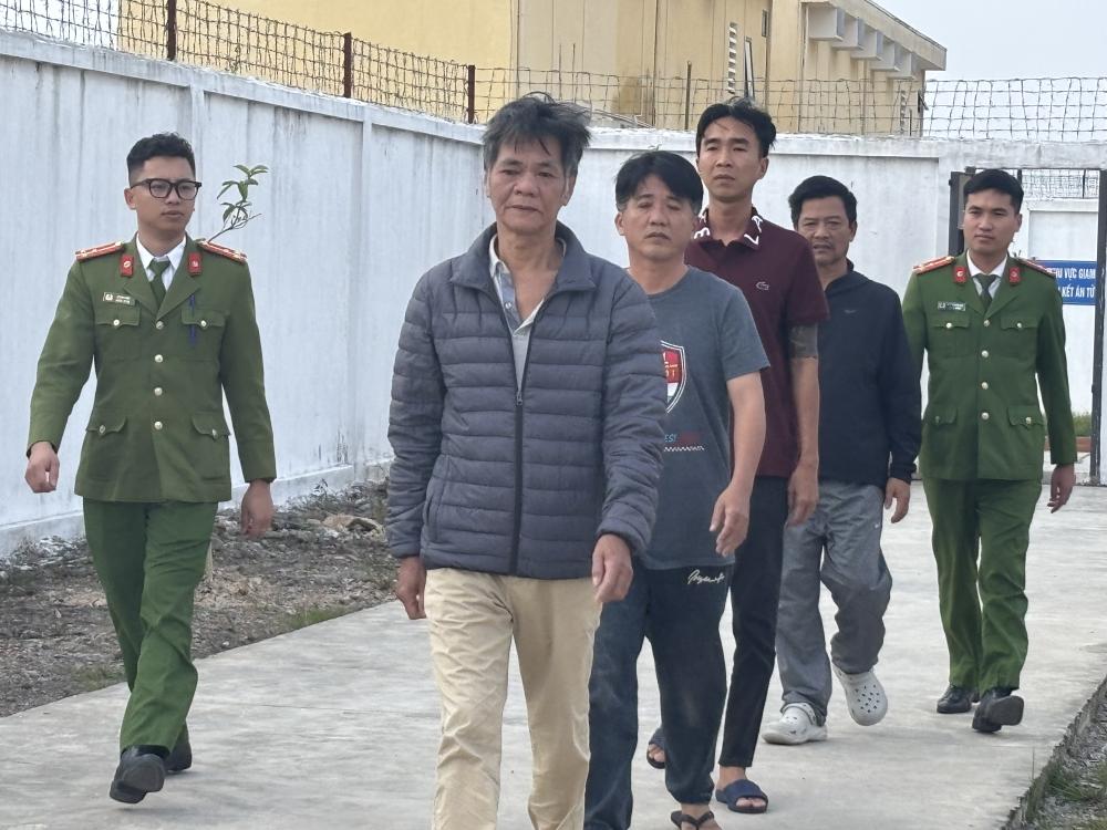 Triệt xóa đường dây đánh bạc giao dịch gần 100 tỉ đồng