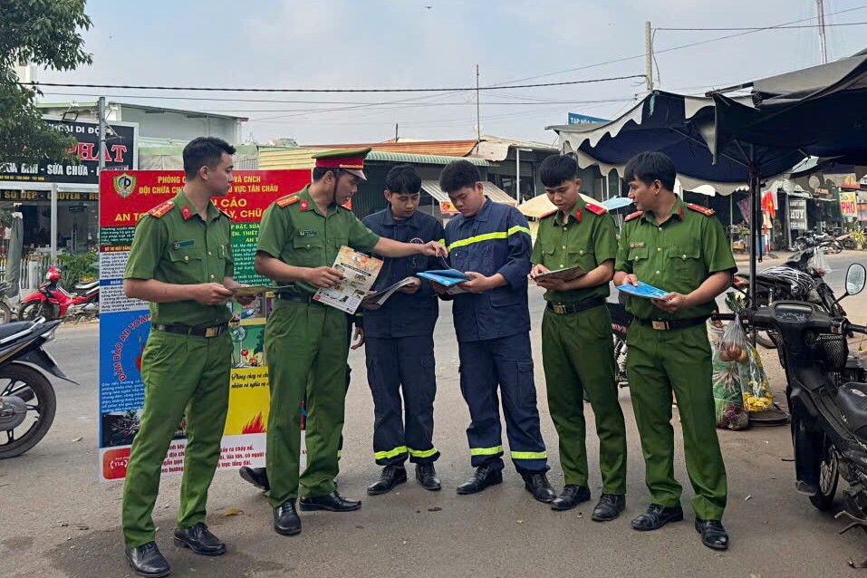 Tăng cường phòng ngừa cháy, nổ đối với nhà ở kết hợp sản xuất, kinh doanh