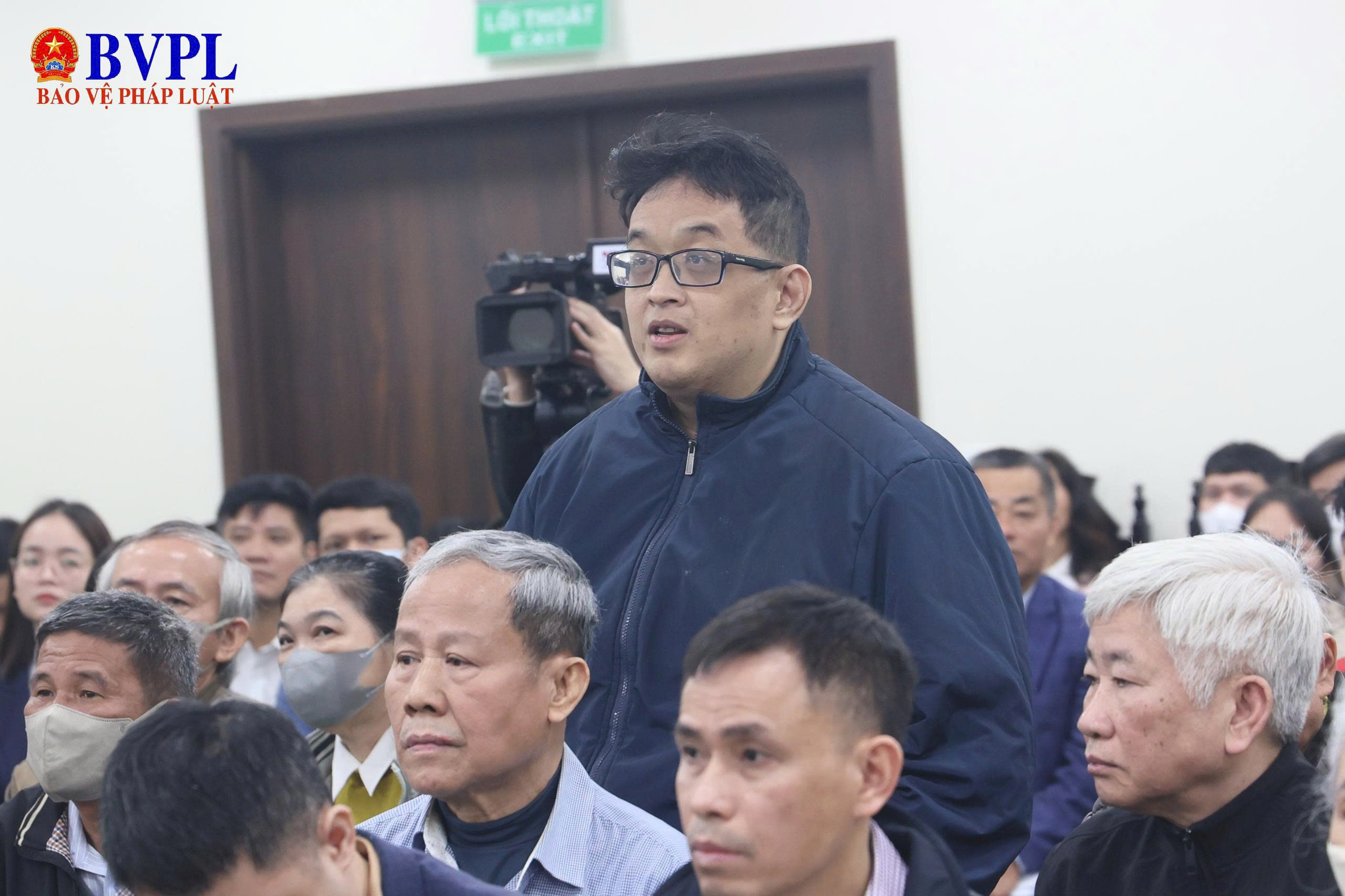 Đề nghị tuyên phạt cựu Viện trưởng Viện Y dược nhận hối lộ hơn 47 tỉ đồng, từ 15 đến 17 năm tù